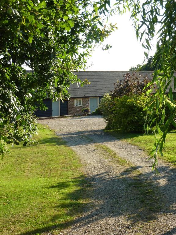 St Benedicts Byre B&B Crowhurst  Exterior foto